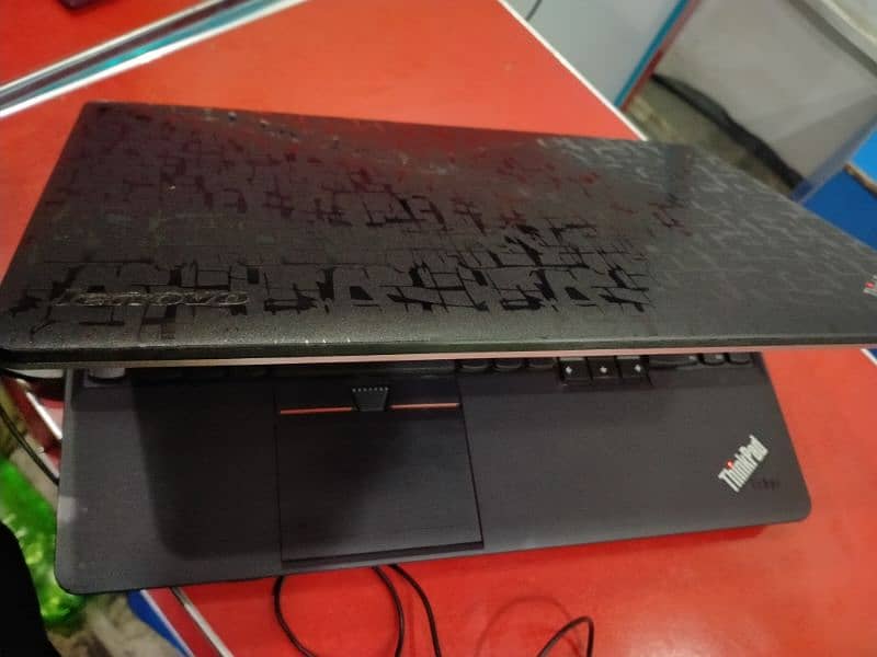 Lenovo AMD A8 4th Generation/120 GB SSD/4GB Ram/Laptop For Sale 2