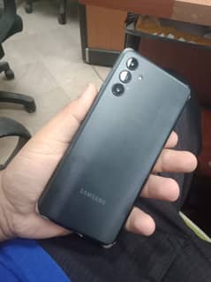 Samsung Mobile, 4+4 GB ram , 128GB Storage, 50 Megapixl Camera