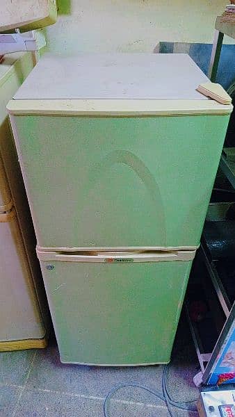 Dawlance small size fridge 1