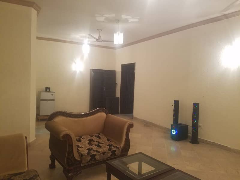 F 10 Pak Tower Flat For Sale 9