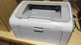 HP laserjet P1005 0