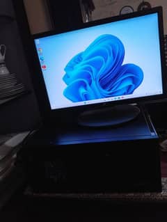 Dell computer and monitor core i5 and 5 generation ram 16 hard 500GB