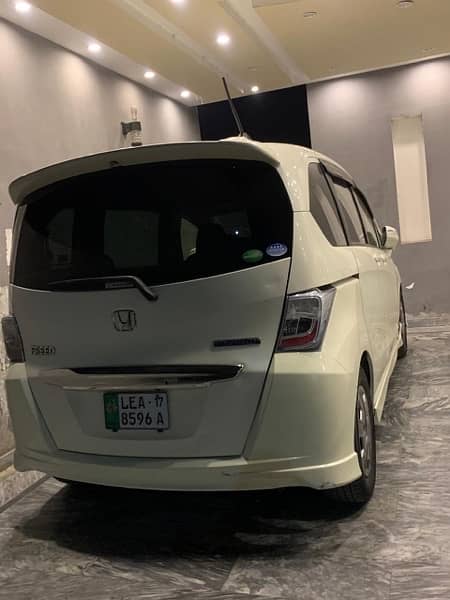 Honda Freed 2018 10