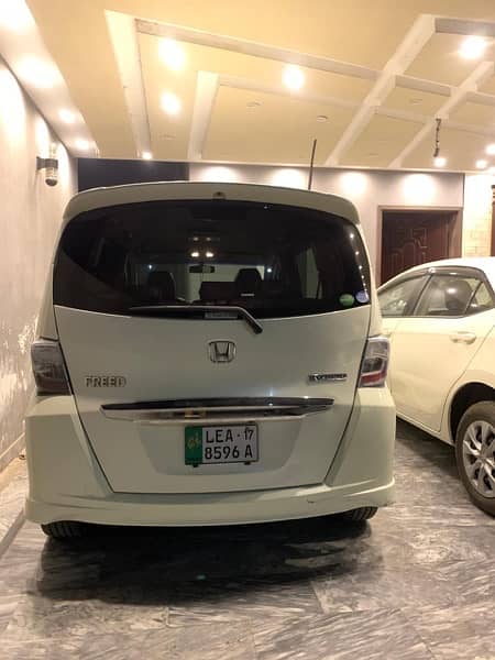 Honda Freed 2018 18