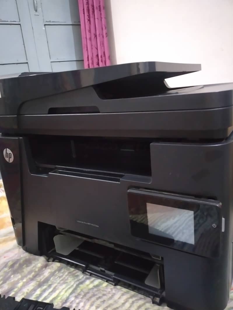 HP laser jet PRO MFP 225dw 3