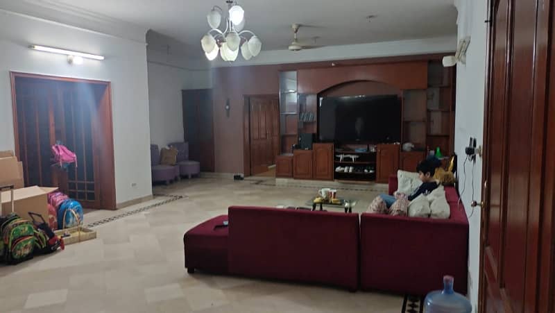 DHA Phase 2, 02 Kanal, 03 Bed, Luxurious Upper Portion (Lower Locked) For Rent. Original Pics Attached 13