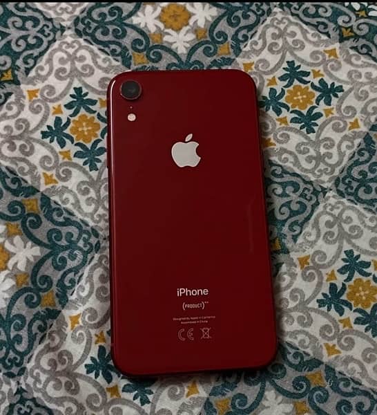 iphone xr with box (complete) 0