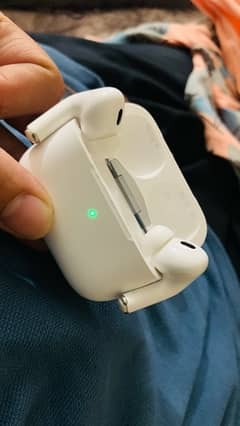 Apple orignal AirPods pro