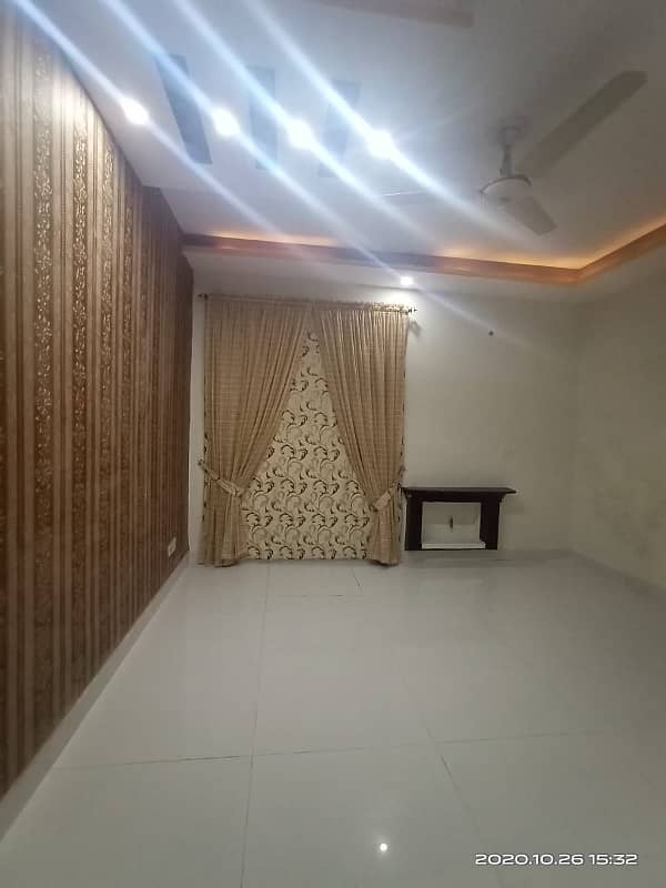 Double Unit 1 Kanal Corner House Available For Rent in DHA Phase 1 8