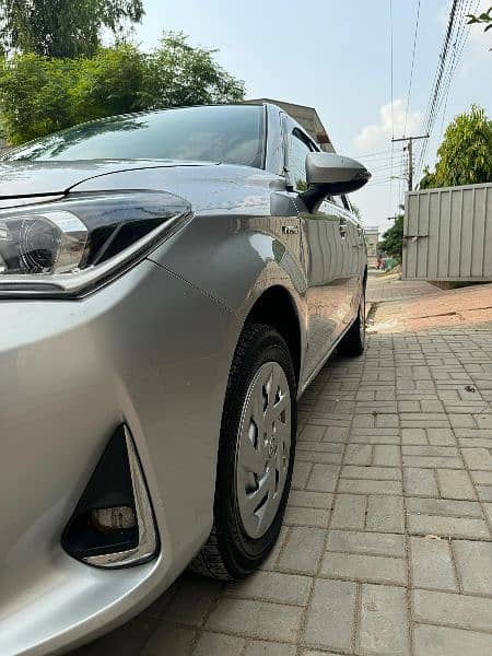 Toyota Corolla Fielder 2020/2023 mint condition 9