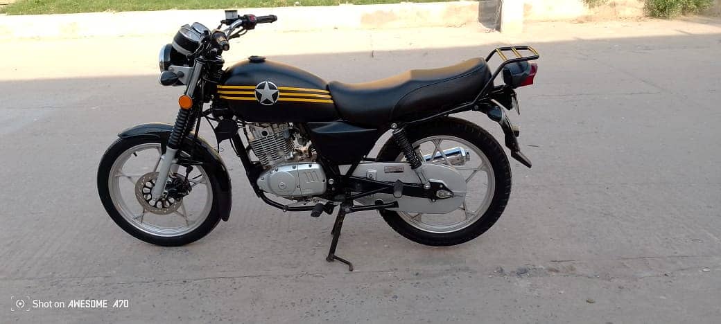 Suzuki GS 150 SE 2022 12