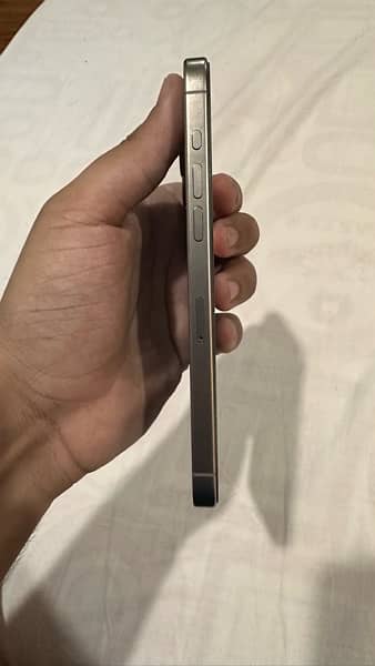 Iphone 15 Pro Max 256gb UAE variant NON-PTA 5