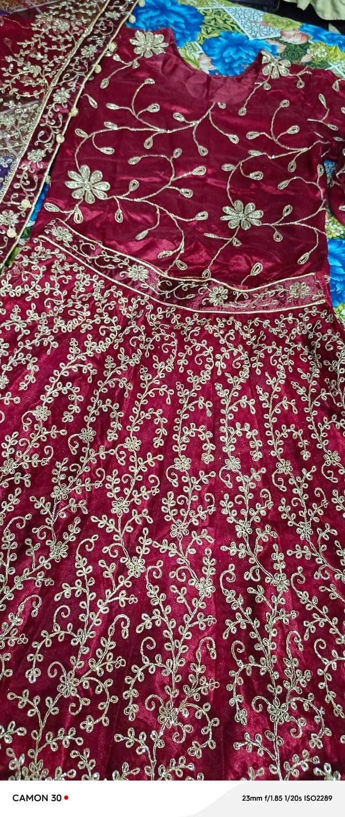 Bridal lehnga / Wedding dress / Barat dress :) Urgent Sale 7