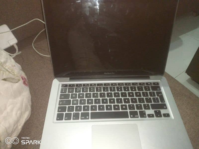 laptop in good condition 3