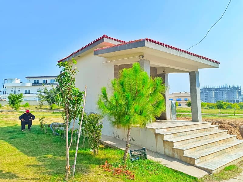 1 Kanal Residential Cornor Plot For Sale in Top City Islamabad 7