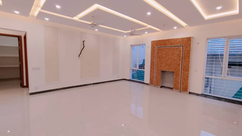 1 Kanal Brand New Upper Portion For Rent In DHA Lahore Phase 3 Near Sheba Park 3