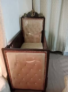 Royal Baby Cot never used Just like new