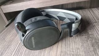 SteelSeries Arctis 7 Wireless Headset: Comfort, Sound Quality, and Ba
                                title=