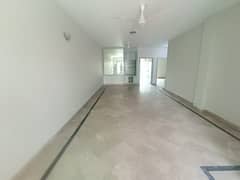 Ideal 10 Marla Flat For Sale In Rehman Gardens Near Dha Phase 1