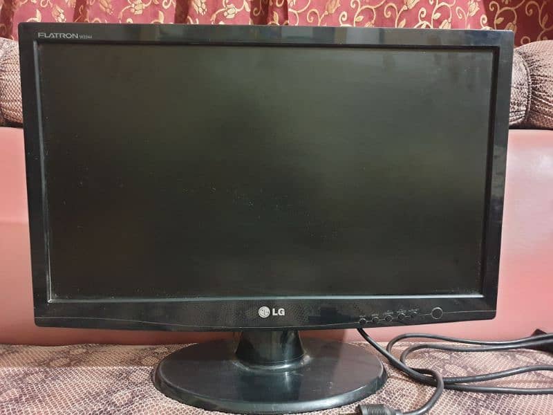 Lg computer lcd 19 inch 1