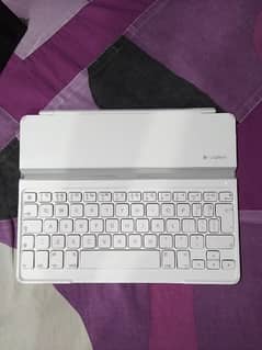 Logitech Wireless keyboard for sell 0