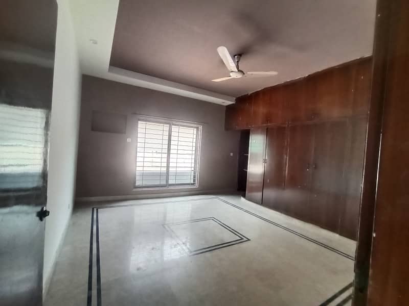 1 Kanal Upper Portion With Separate Entrance Is Available For Rent In DHA Phase 1 Lahore 4