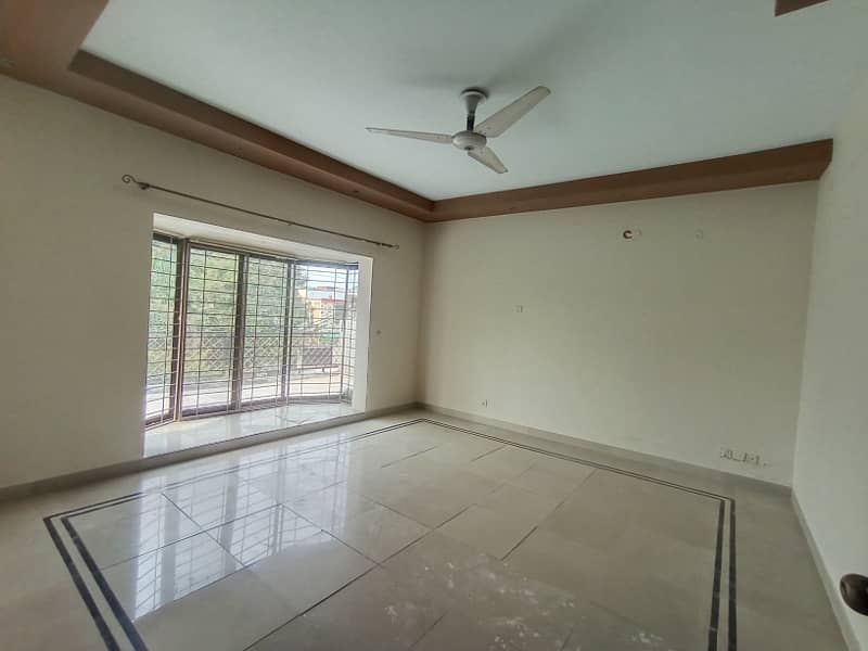 1 Kanal Upper Portion With Separate Entrance Is Available For Rent In DHA Phase 1 Lahore 9