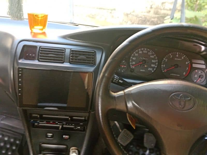 Toyota Corolla XE 2001 3