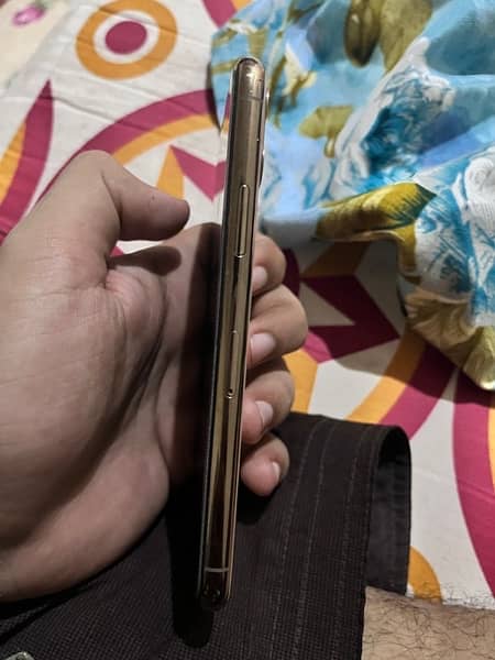 iphone 11 pro pta approved 4