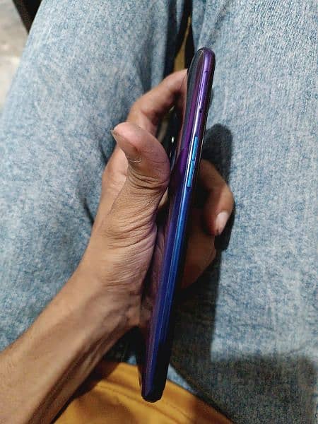 Oppo reno Z 8/256 for sale 6