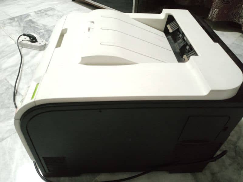 hp laser jet pro 451 dn color printer 3