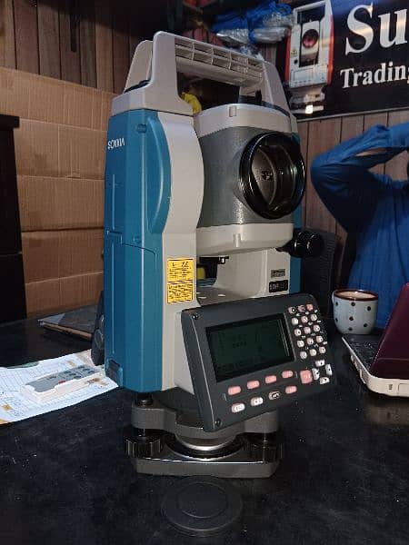 Sokkia Total Station iM52 3