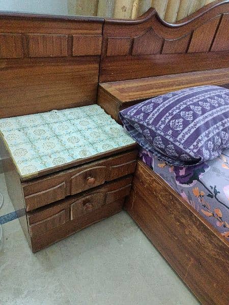 bed set with dressing table 3