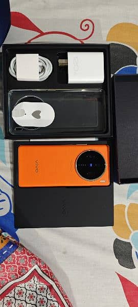 Vivo X100 16/512 3