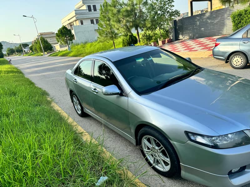 Honda Accord CL9 2003 5