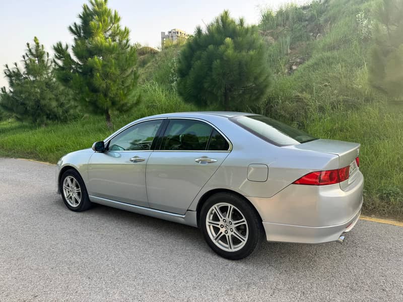 Honda Accord CL9 2003 8