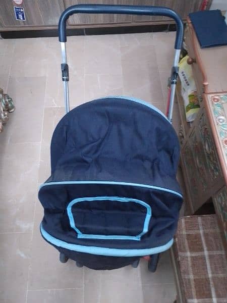 Excellent condition Pram 1