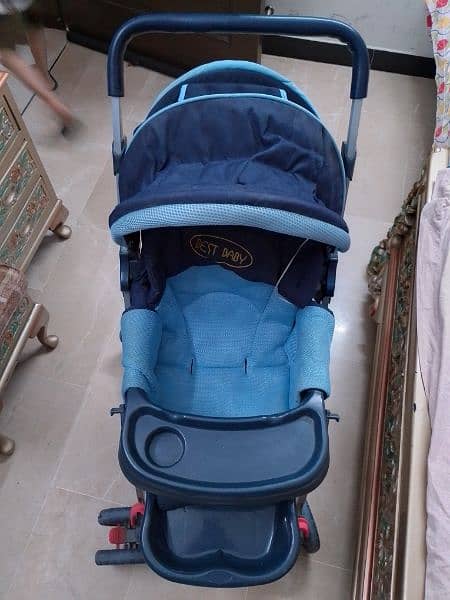 Excellent condition Pram 2