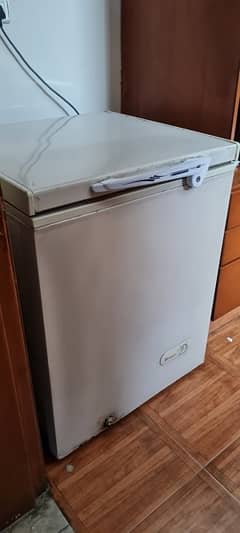 dawlence single door freezer 0