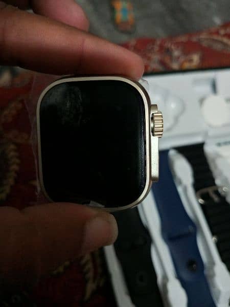 Brand new smart watch for sale 7 in 1 strapes 3