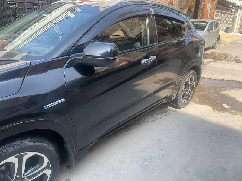 Honda Vezel 2015 6