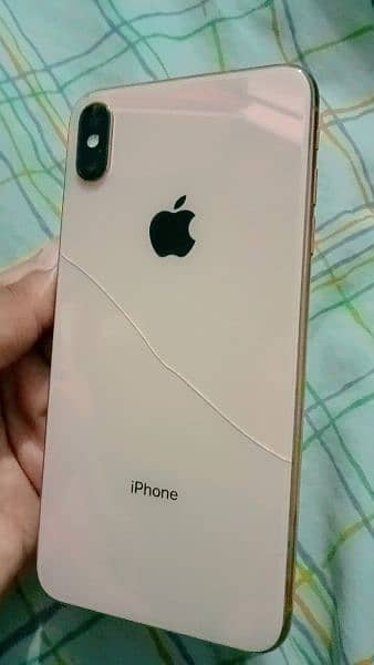 i phone XSMAX non PTA 64 gb 10/10 back py ek line hn 1