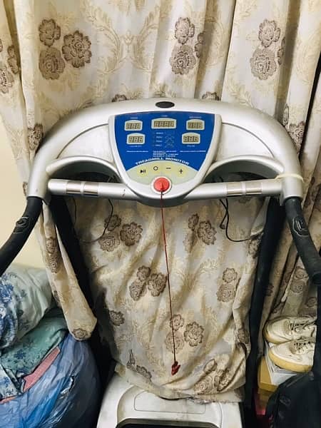 USA APOLO TREADMILL 4