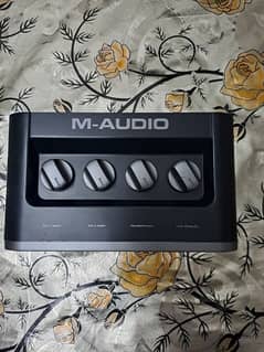 M-Audio 100%