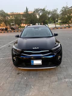 KIA STONIC 2022 EX+, 23,000 KM driven