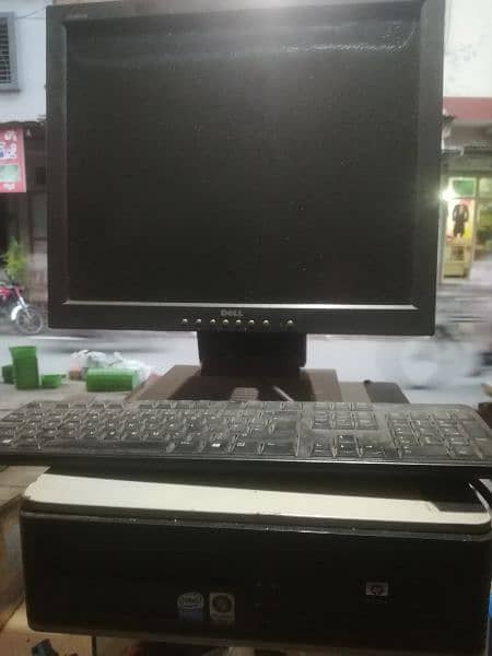 hp compaq dc7900 with dell lcd. keyboard mouse complete system. 1