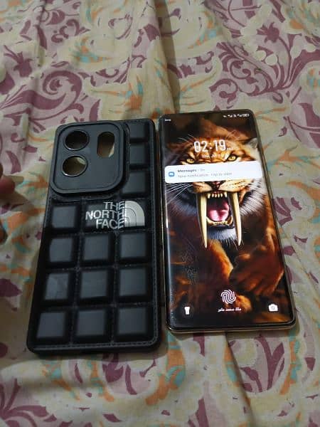 infinix zero 30 6month warrenty ( 8+8 256) 10by10 condition 2