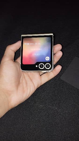 Samsung Galaxy Z flip 6,Paris Olympic2024 model,512Gb memory,12 Gb ram 4