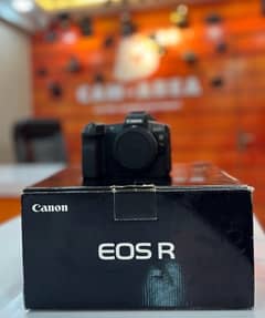 CANON EOS R