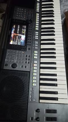 Yamaha psr s770 with double indian expention loaded mic echo effects